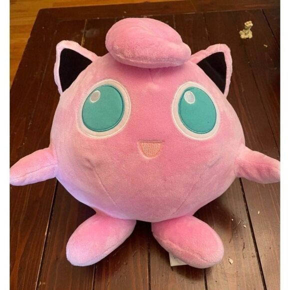 Jigglypuff build a bear. No sound.